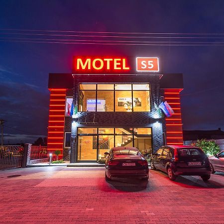 Motel S5 Zbrachlin ภายนอก รูปภาพ