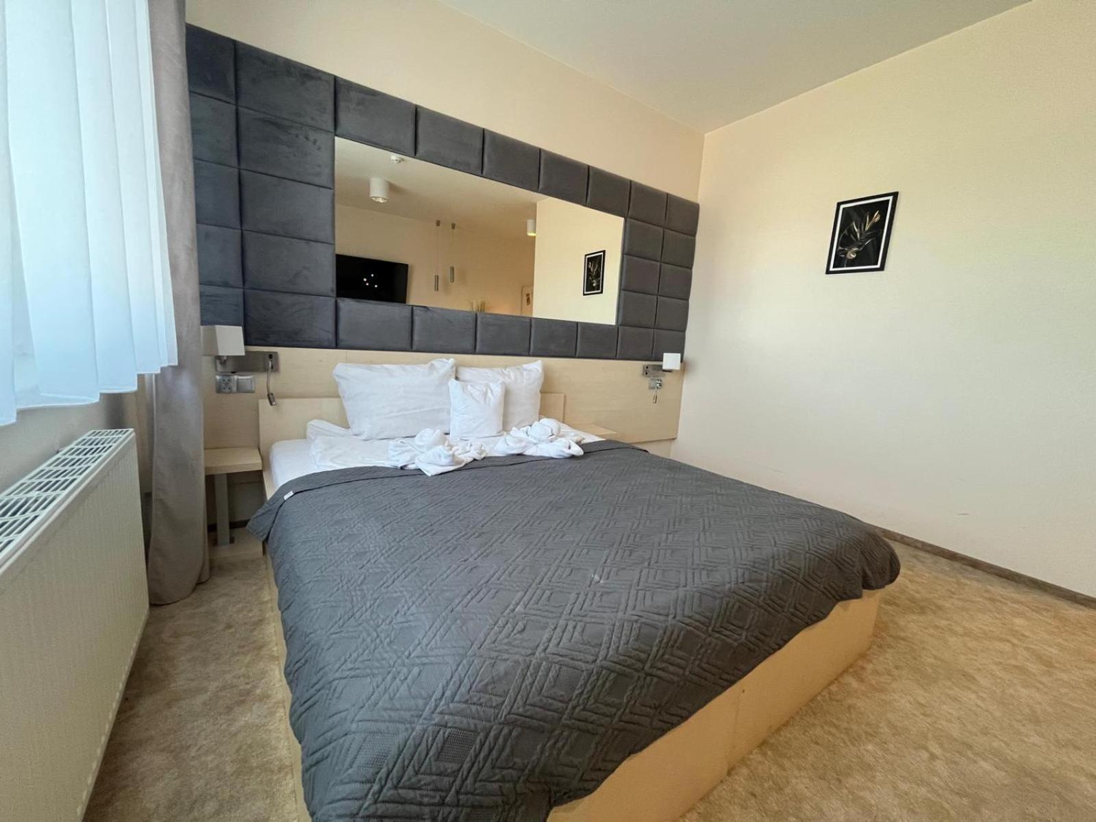 Motel S5 Zbrachlin ภายนอก รูปภาพ